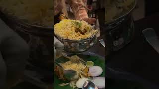 Famous hyderabadi chicken dum biryani-हैदराबादी चिकन दम बिरयानी#chicken #biryanirecipe#shorts_video