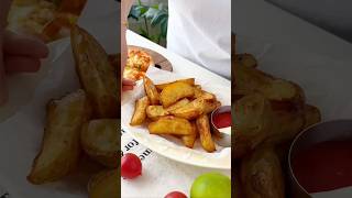 Low calorie potato wedges Recipe 😋#potato #recipe #shorts