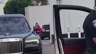 Cardi B confronting police when they dragged her husband, Offset from his car last week