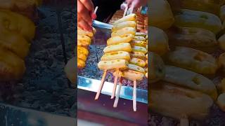 Very famous!! Must try amazing Grilled Banana - Thailand Street Food #foodland #thailand #bangkok