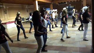 Country Line Dance -  ( Electric Slide ) El Coyote