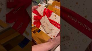 Unbox NEW Louis Vuitton Bumper Pallas Iphone 15 Pro #louisvuitton #holidaygiftideas