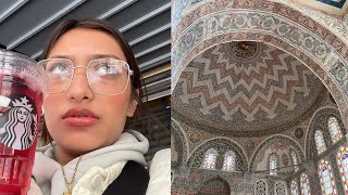 PLAYING TOURIST IN ISTANBUL | ZF