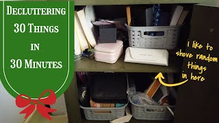 Decluttering 30 in 30 | The Gift of Less Stuff | Vlogmas Day 14