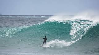 Keahi de Aboitiz Kitesurfing Backdoor Pipe