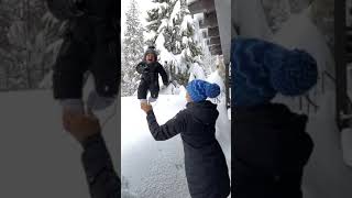 A little boy enjoying in snow ❤#shorts #tiktok #beauty