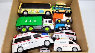 救急車ゴミ収集車バスのミニカーが走る！坂道を緊急走行テスト☆Ambulances garbage truck and bus mini cars run! Emergency driving test