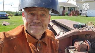 62 Y/O pensioner repairs an Antique Hesston 1120 sickle bar type mower conditioner in his retirement