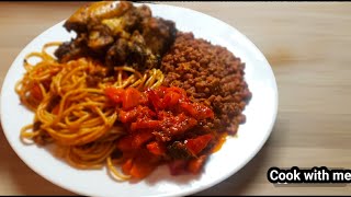 HOW TO  COOK AKIDI (RED BEANS PORRIDGE) AND SPAGHETTI JOLLOF LIKE A PRO  A MUST TRY RECIPE