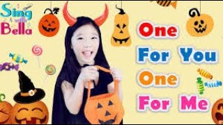 One for You One for Me Lets Share all of Our Candy | Happy Sharing song for kids | Happy Halloween