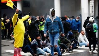 Clash at Belgium protest against COVID restriction ll Demonstrace proti Covidovym Opatrenim Belgii