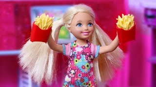 Life with Barbie Episode 33 - "Freaky Fryday"