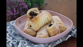 FAGOTTINI di PASTA SFOGLIA ALLA CONFETTURA