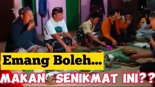 Hujan Rintik Tidak Menghalangi Pemadam Kelaparan Dengan Warga...