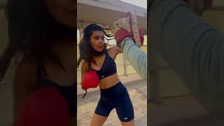 Richa Ravi Sinha Actress BOXING FIGHTING Tape Videos Clips