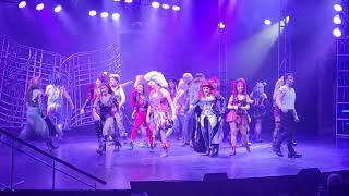 We Will Rock You Show Finale on Anthem Of The Seas #anthemoftheseas #royalcaribbean #cruise #queen