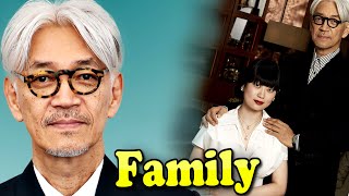 Ryuichi Sakamoto Family With Daughter and Wife Akiko Yano 2023