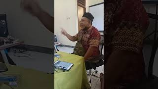 Pak Andik guru viral memberi wejangan