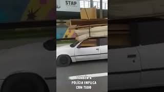 Polícia implica com tudo