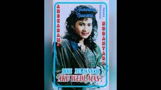 Karena Senyuman (IKKE NURJANAH) Karya & Musik: O.M. Antara Album: Aku Wedi, Mas!