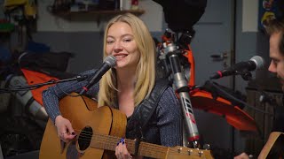 Astrid S - Two Hands (Acoustic in the Garage)