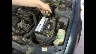 Suzuki Swift - Battery Replacement