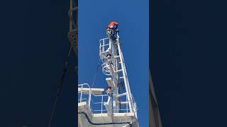 ⚠️ Working aloft 😳 Ship Satellite Antenna 📡 Repair 🧑‍🔧 #bigship #sailing