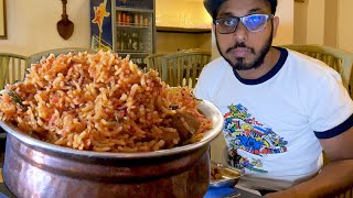 South Indian Street Food in Milan (Italy) Giant Dosa!