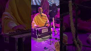 Dallas Kirtan HH Radhanath Swami