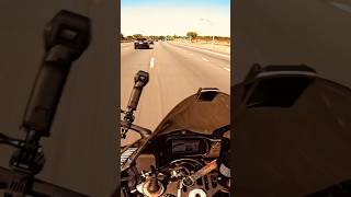 It amazes me how smooth yamahar1m is in high speed #yamahar1m #motovlog #motorcycle