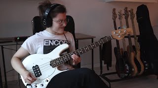 beabadoobee - She Plays Bass (Bass Cover)