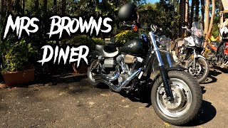 YOU MUST COME HERE! - Riding my motorcycle to Mrs Browns Diner