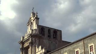 Campane della Basilica del Carmine di Catania