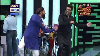 Fahad Mustafa dancing with contestant