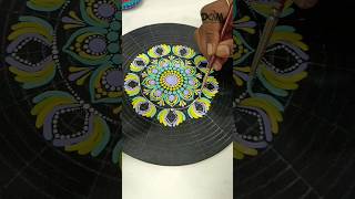 Easy Brush Strokes 😱in dot mandala🎨 #ytshorts #dotartist #trending  #viral #art