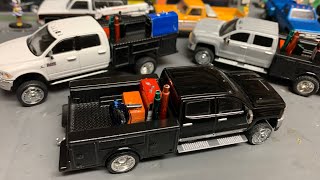 custom 1/64 Greenlight Dually drivers and 4x4 farm trucks hot wheels