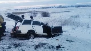 Момент столкновения TOYOTA и "четверки": трое погибло и четверо в больнице