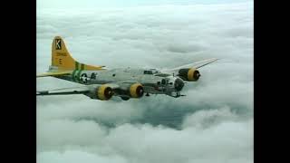 Roaring Glory Warbirds. B 17 Flying Fortress. (EN)