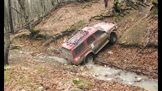 4x4 Rock Climbing Wild Forest