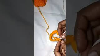 How to Use knitting yarn make a flower scrunchies| Elastic hair tie Haie band| woolen hair bandl