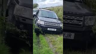 stock freelander going down a muddy greenlane #4x4 #mud #car #fun #offroad #hippo