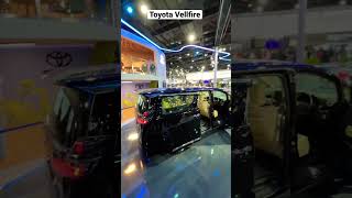 Toyota Vellfire चलती फिरती जहाज़ है ये 🔥 #shorts