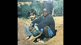 Milton Nascimento & Lô Borges - Clube Da Esquina (Brazil, 1972) [Full LP] {MPB, Psychedelic Rock}