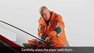 How to change your wipers – expert advice from the RAC