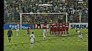 Amazing free kick