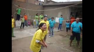 Jugando Voley - Desenpate ( Amarillo vs Celeste )