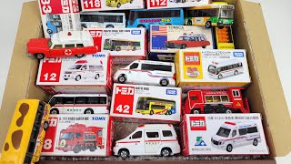 トミカ☆はたらくくるまのミニカーをトミカ箱に収納！救急車 バス 緊急車両｜Store your minicars in Tomica box!