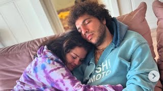 Selena Gomez Cuddles With BF Benny Blanco in New Photo Thank You for Sharing Your Life With Me #news