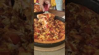 #pizza #food #foodie #foodvlog #trendingshorts #trending #viral #love #happiness #youtubeshorts #fun