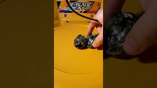 Xtend+ VS Zephyr | Beyblade Test